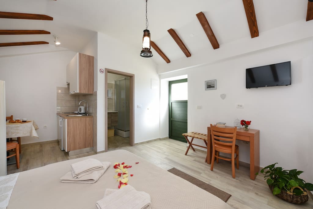 Apartman s balkonom