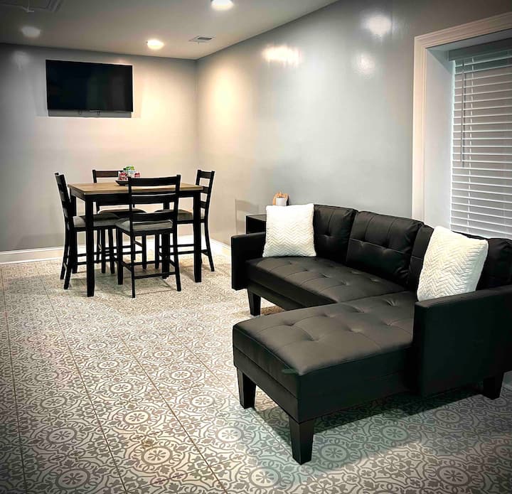Stylishly Modern Hidden Gem| Fifa 2026 - Jonesboro, GA