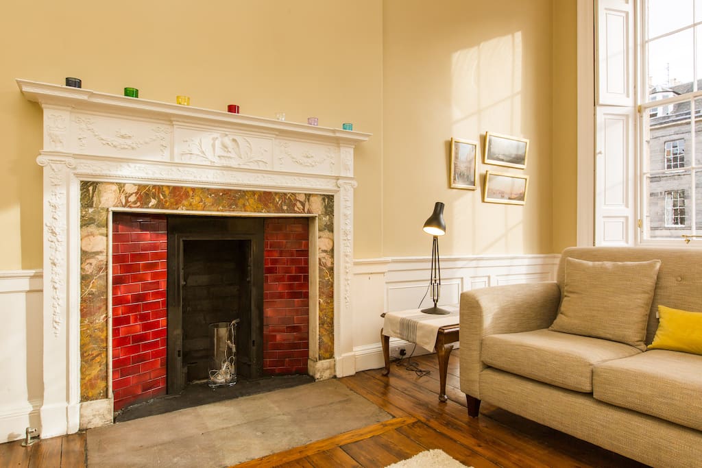 Blend of modern and traditional features