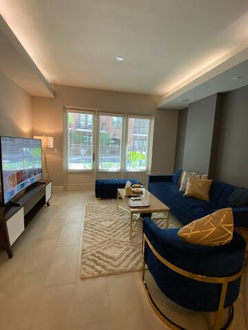 Airbnb Houston Vacation Rentals Places To Stay Texas