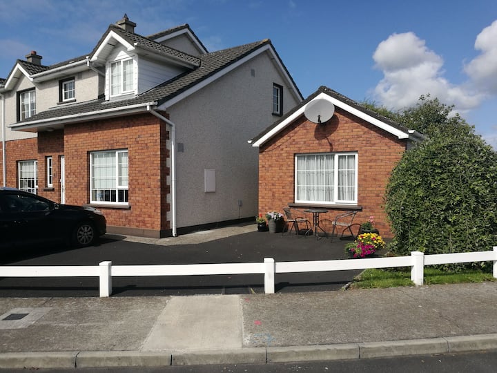 Newmarket on Fergus Vacation Rentals & Homes County Clare, Ireland