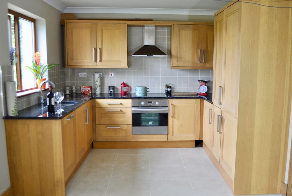 Fully Equipped Modern Kitchen
