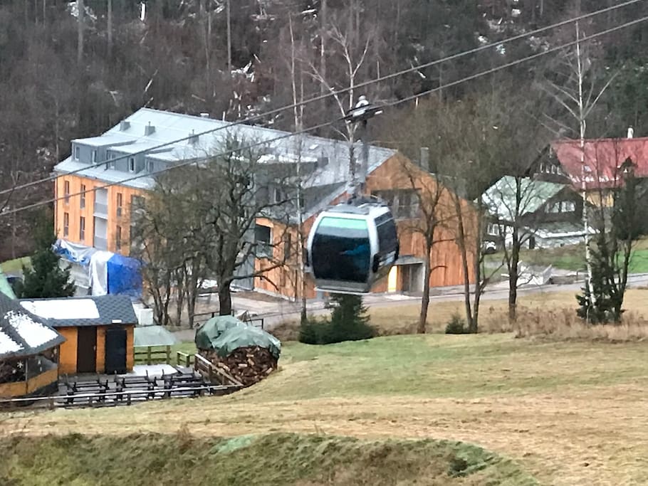 Pohled od lanovky