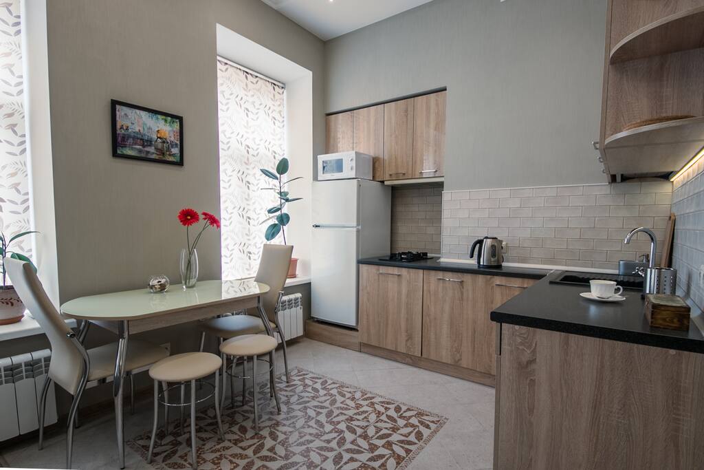 Kitchen area / Кухня-столовая