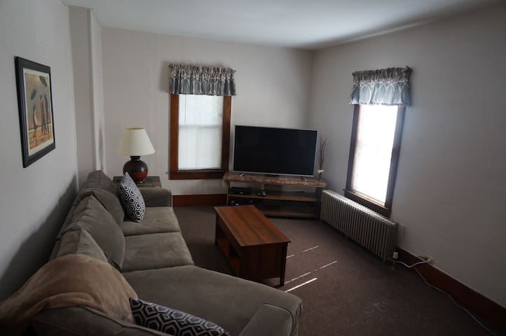 Airbnb Baldwinsville Vacation Rentals Places To Stay New