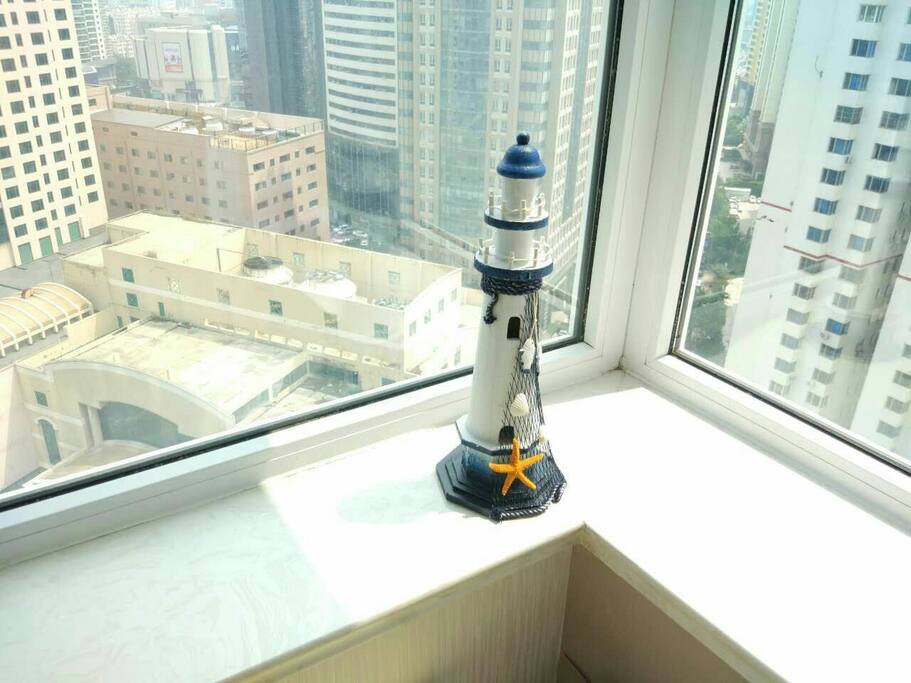 窗户市景