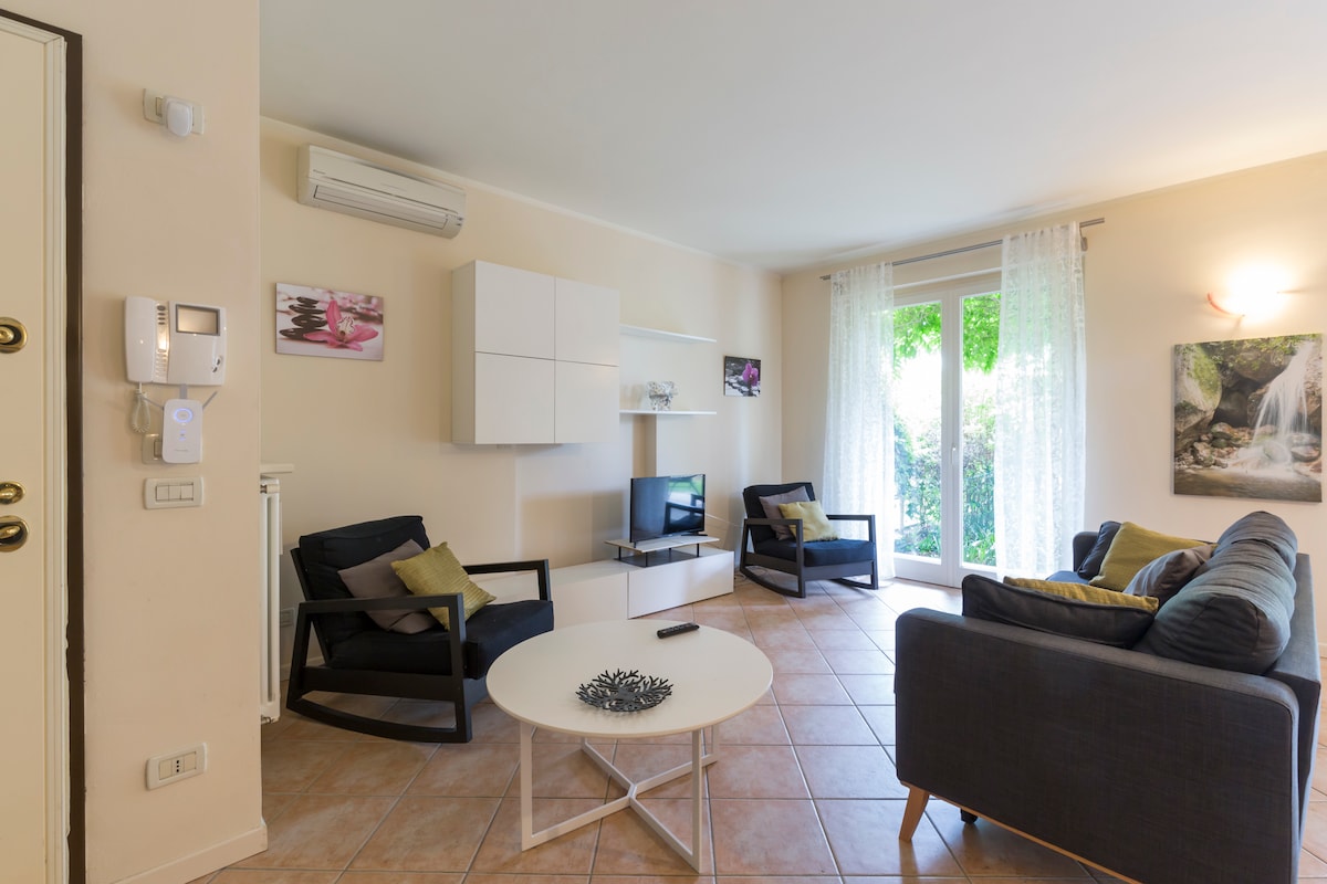 Top performing Airbnb: Villa Nico Sirmione in Sirmione