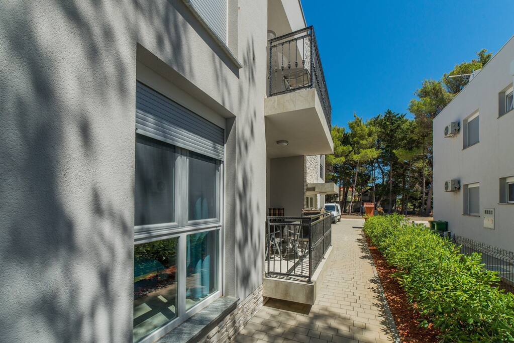 Lifestyle apartments