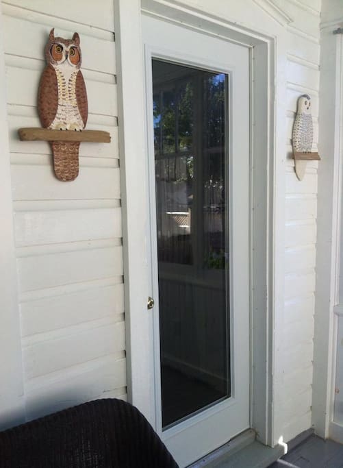 Summer porch entry