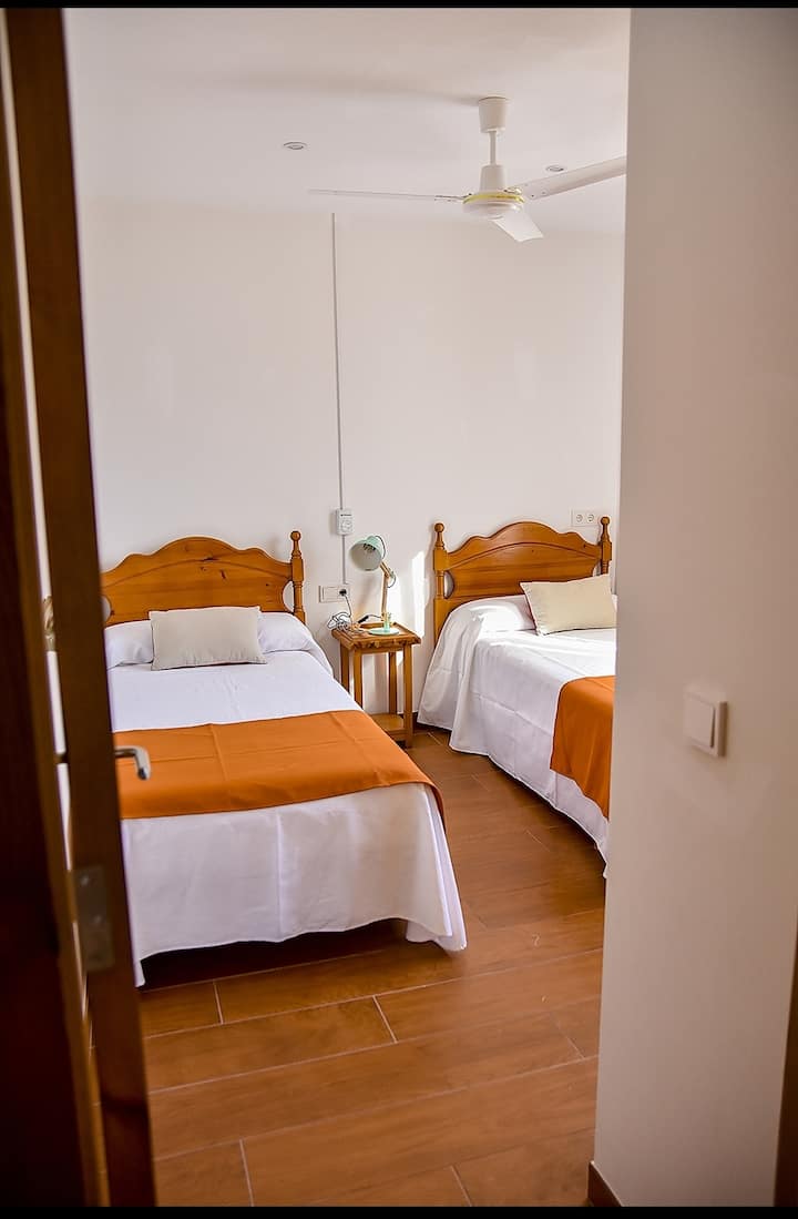 غرفة النوم 2