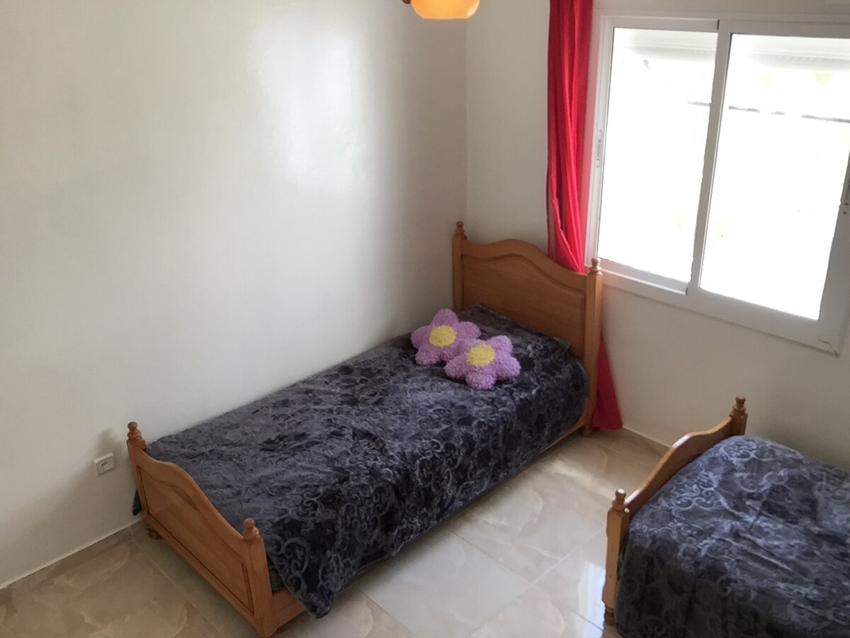 Ოთახი №2 2 საწოლით 1 ადამიანი / ოთახი №2 2 საწოლით 1 ადამიანზე