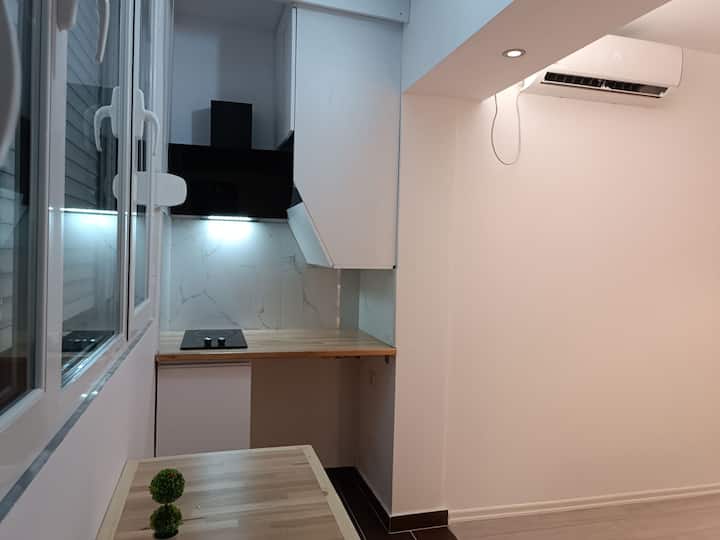 Cozy Studio In Centre Self Check-in 24\7 - Tirana