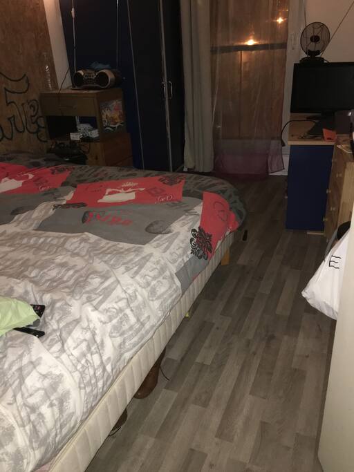 chambre calme avec paquet