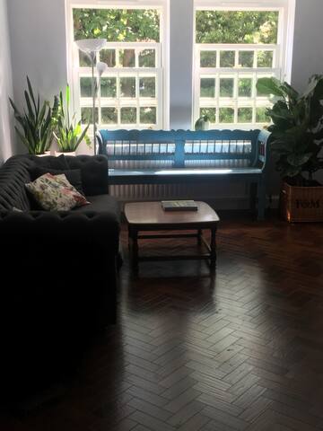 Wimbledon Common first floor flat gallery image 5