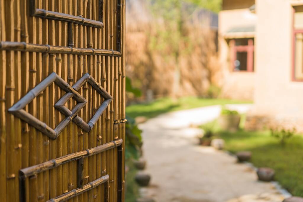 隐山别墅入口