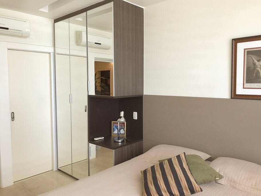 Cama super confortável para sua estadia no Rio de Janeiro ser maravilhosa