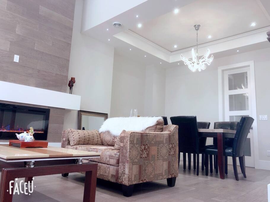 Formal living area