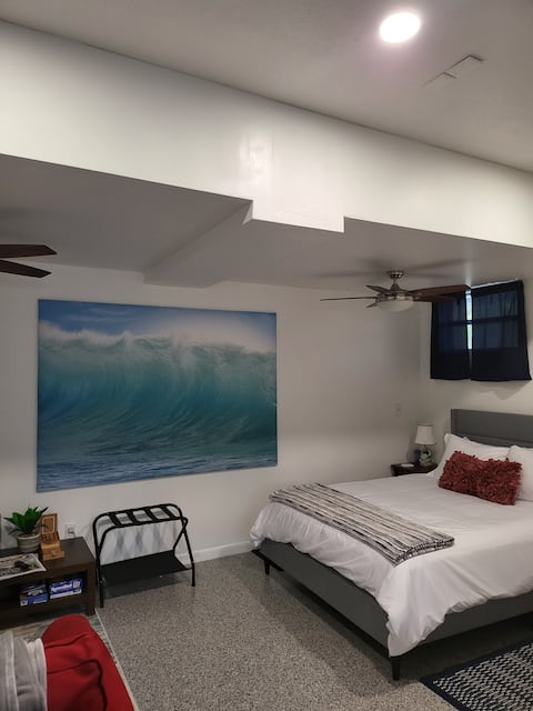 Cozy Detached Studio near Beach