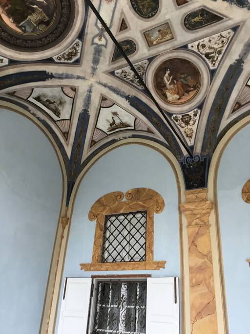 Porta finestra che affaccia sulla loggia
