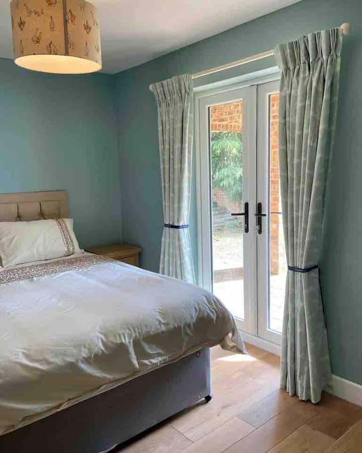 საძინებელი 1