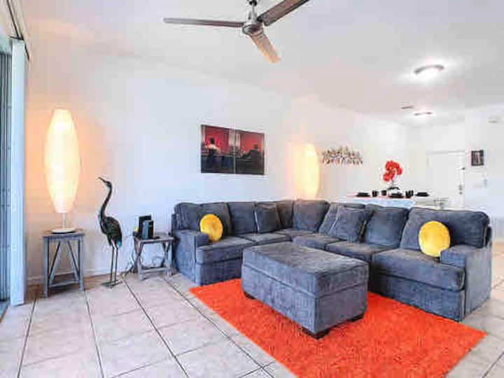 Great Value, Disney Area, 3/3 Lake View, Resort!