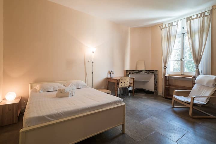 Chambre Spacieuse Calme : La " Garrigue" En Ville - Montpellier