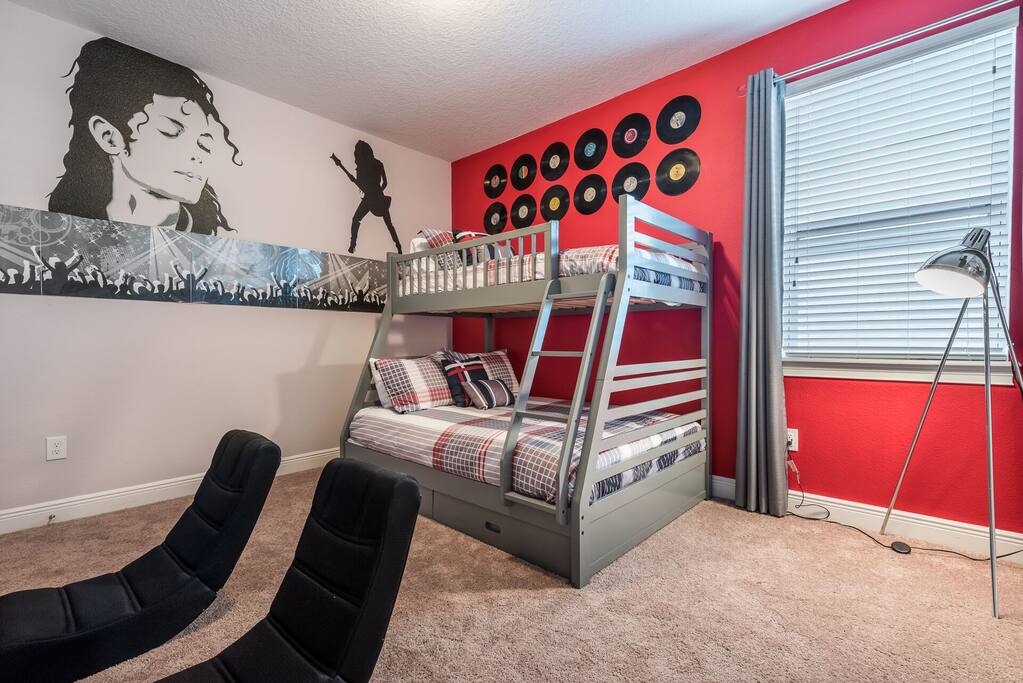 Bedroom%204-1-2_preview.jpeg.jpg