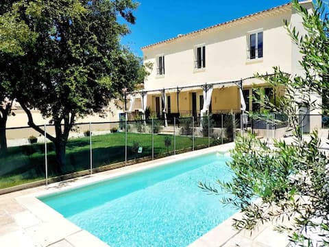 Child-friendly home with heated swimming pool!