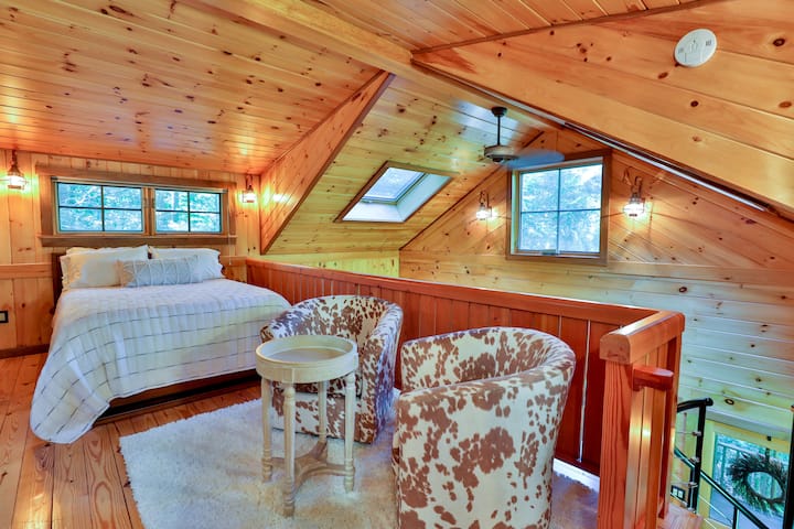 Bračni krevet (160x200) s prostorom za sjedenje