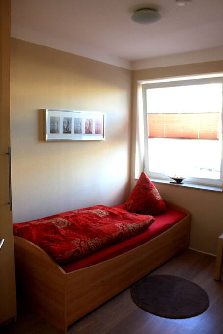 Schlafzimmer 2
