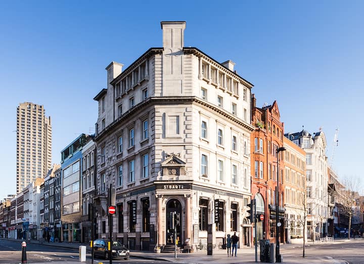 7 Best PetFriendly Airbnbs In London, UK Updated 2024 Trip101