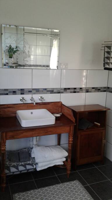 ensuite