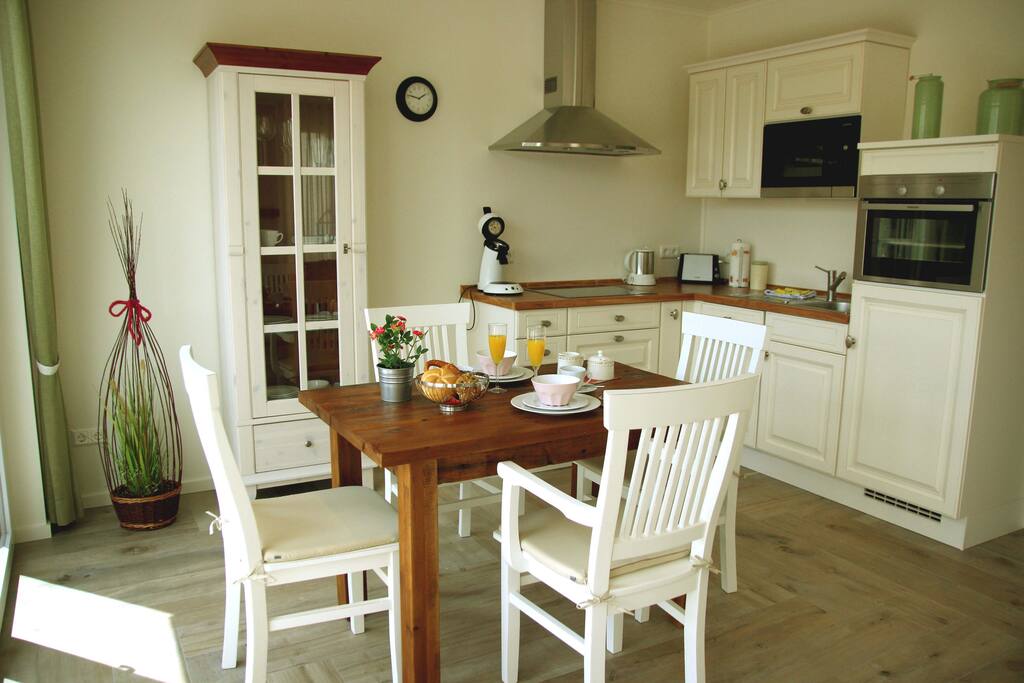 Küche / Kitchen