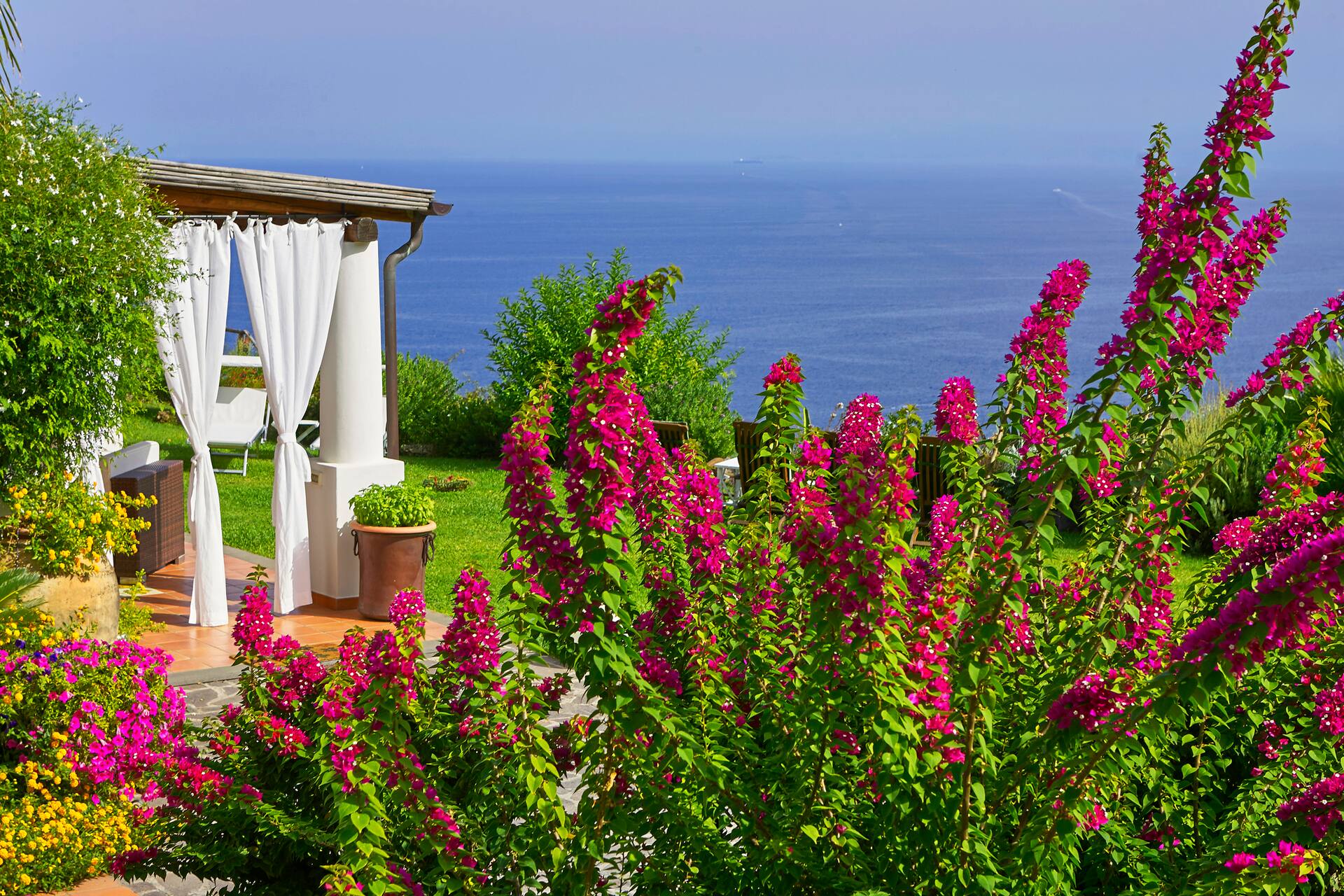 Stunning, elegant villa in Lipari with pool — photo 3