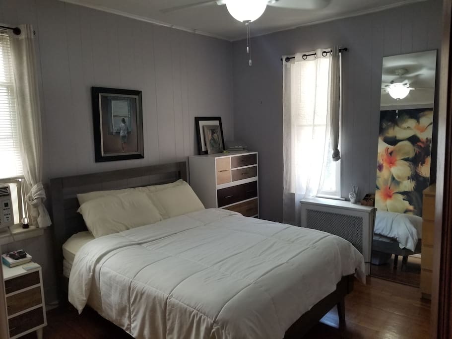 Air conditioner and fan in the bedroom