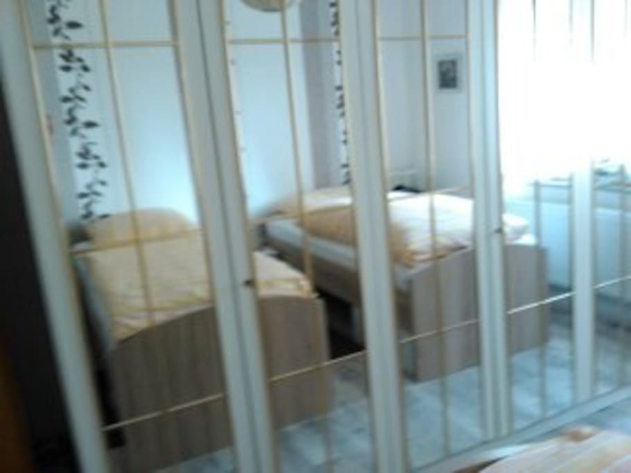 Schlafzimmer unten
