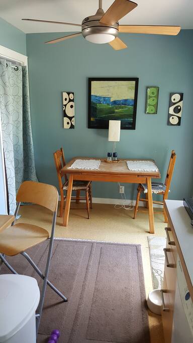 Breakfast nook