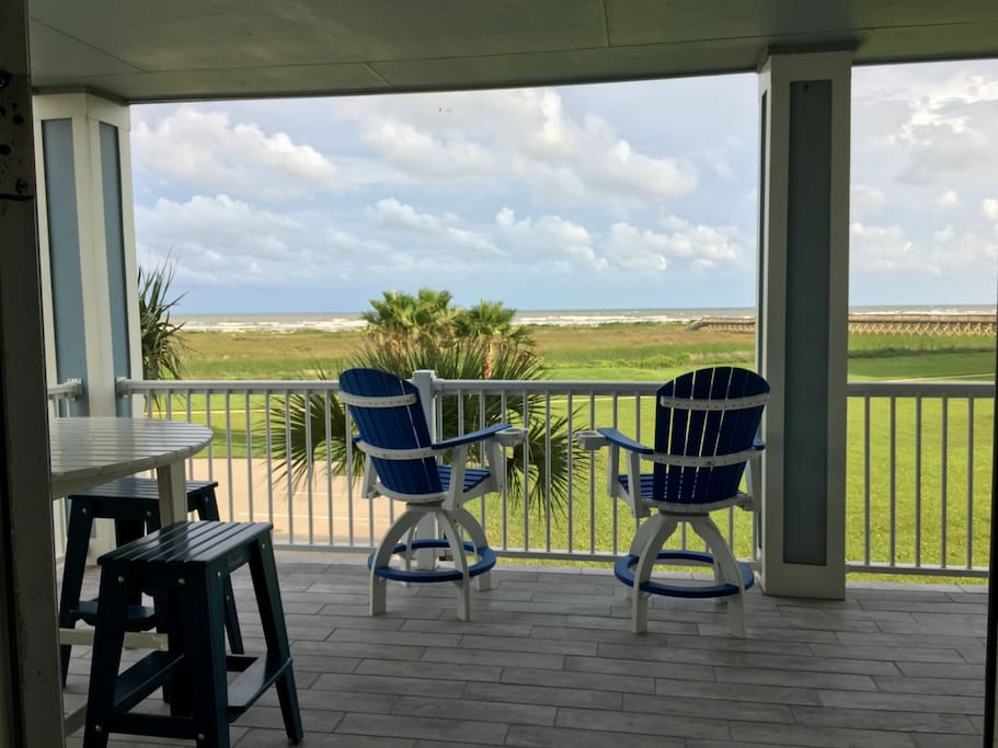 Balcony with Beachfront Views of the Beach & Gulf