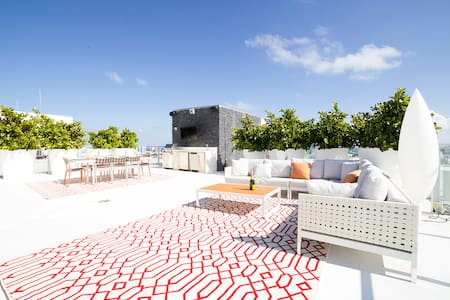 Boss Penthouse at 1100 West avenue in South Beach