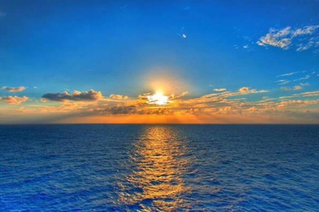 Ηλιοβασίλεμα στο Μονολίθι / Sunset at Monolithi