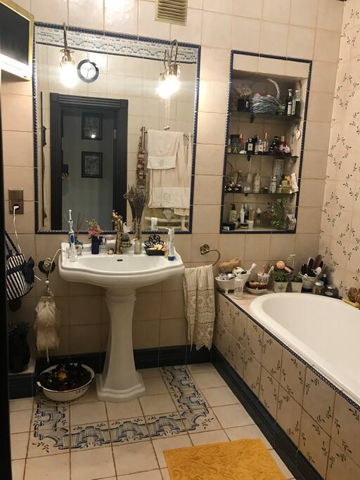 Bathroom sink and bath