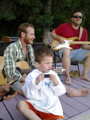 Cedar Brook Landing River Lodge gallery image 3