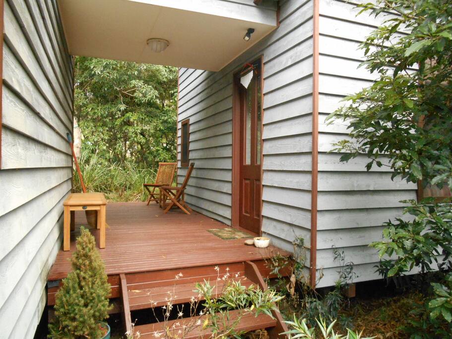 Sit out & have your brekkie in the breeze on your private entrance and deck.