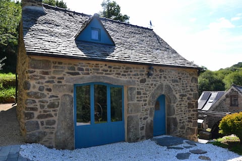 Moulin de Kermorin (private spa accommodation)