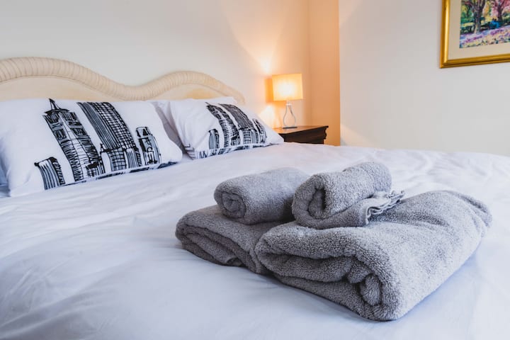 Chumba kikubwa cha kulala