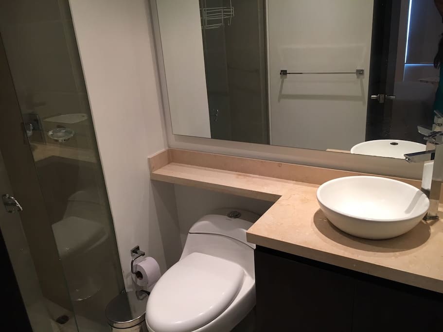 Baño nuevo, interno y privado
