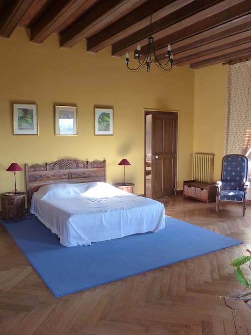 Chambre Jacques Coeur, donnant au sud sur la vallée de la Loire
