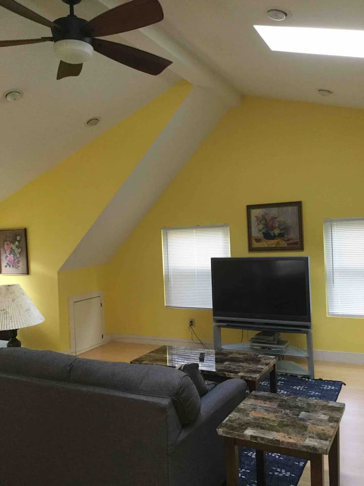 Unique Studio Apartment In Upscale Charleston - チャールストン, WV