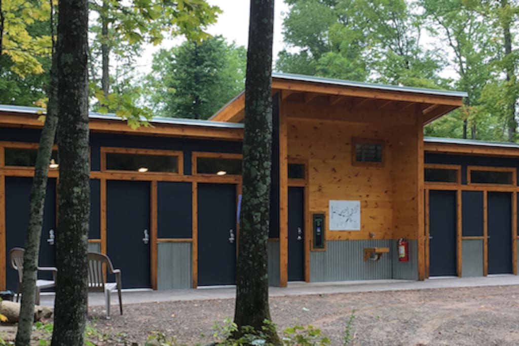 State-of-the-art showerhouse