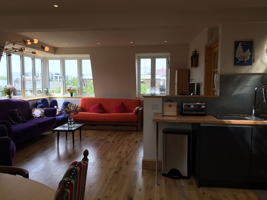 Open Plan Sitting Room Dining Room and Kitchen with Panoramic Views Across London